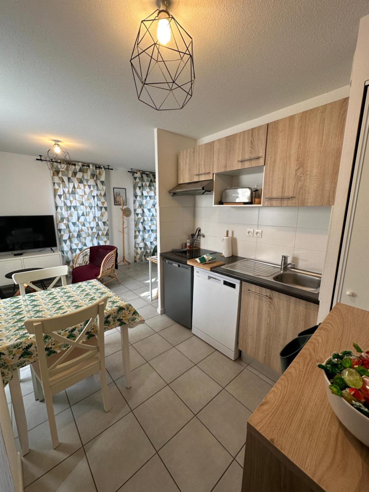 Minimes, Studio Cosy Tout Confort, Wifi, Parking Apartment ตูลูส ภายนอก รูปภาพ